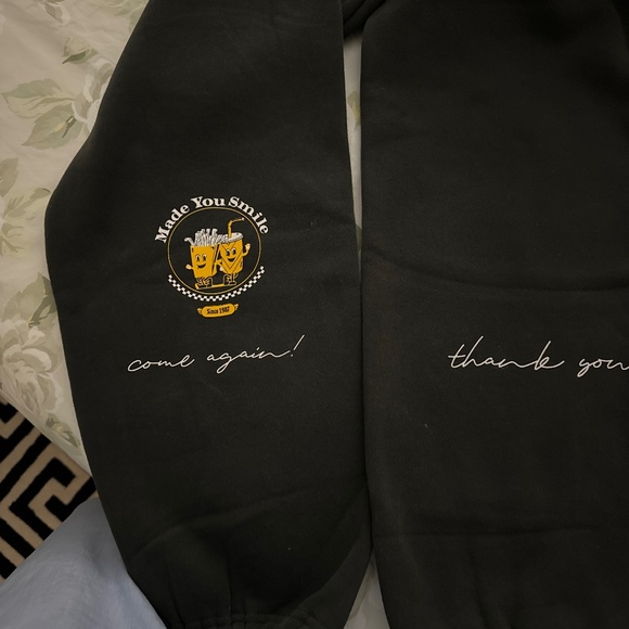 Made You Smile Black Sweatpants - Picture 3 of 7